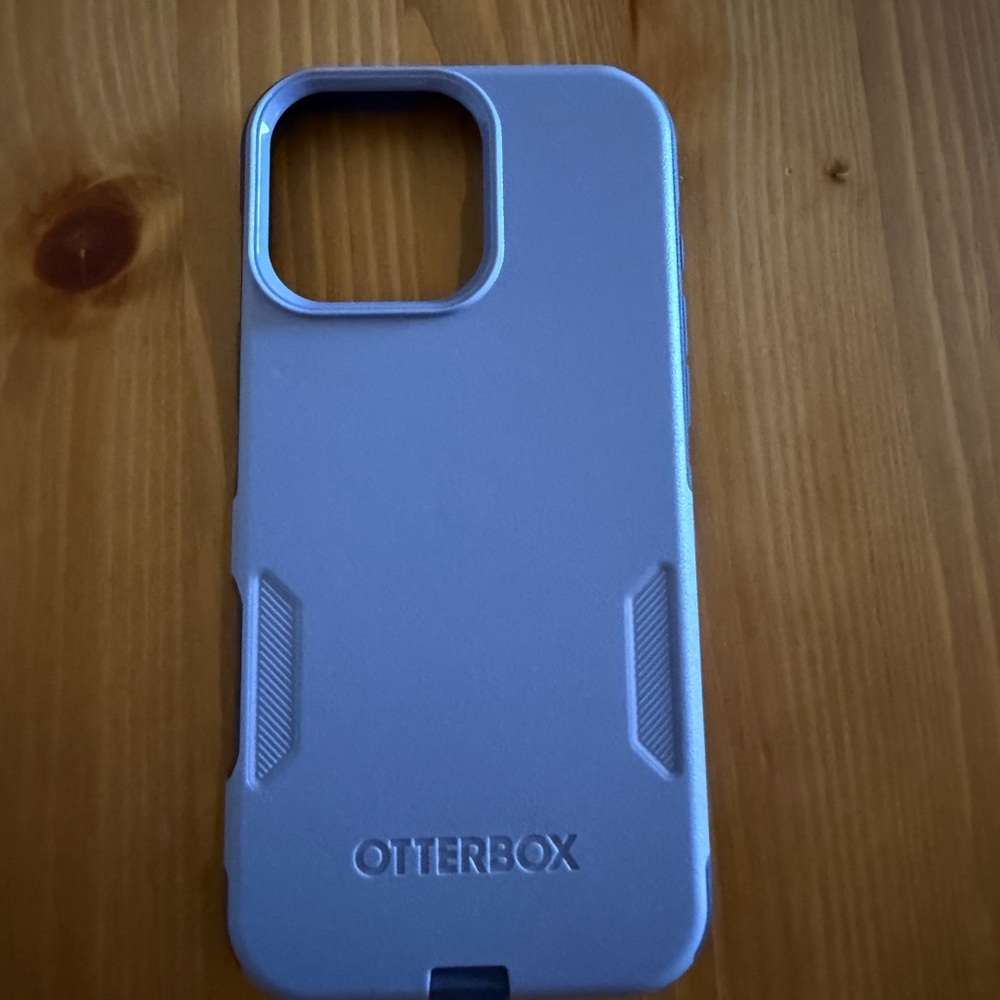 OtterBox Lavender Commuter iPhone 16 pro max  Case